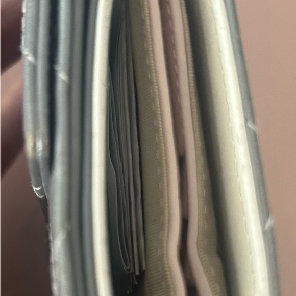 SOLD ***** CLOSET SALE ****** BARGAIN CHANEL WALLET 💕 - Picture 2 of 8